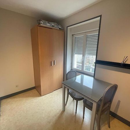 Studio Agreable Et Lumineux Niort Exterior foto